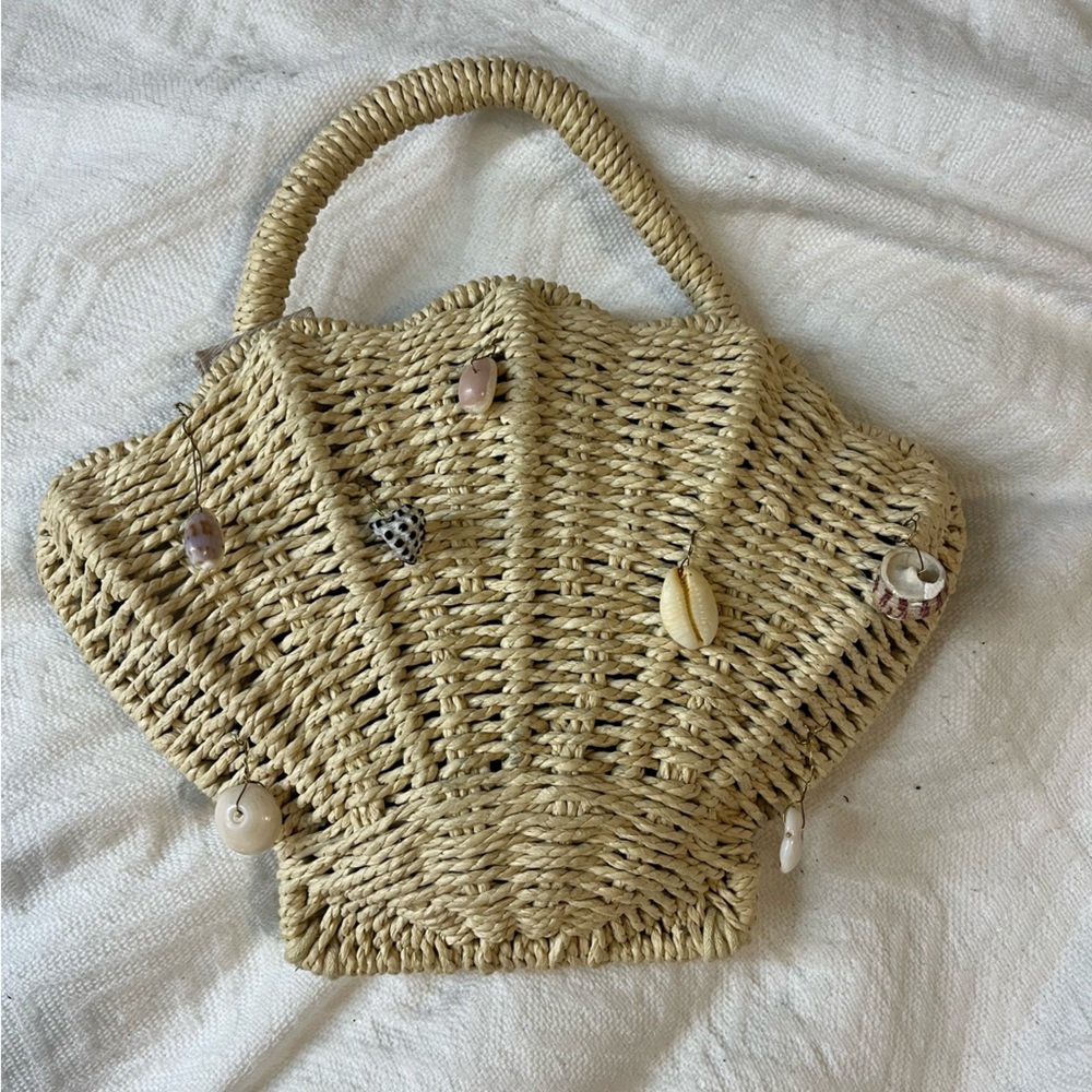 Hand embellished sea shell bag with real Maui shells